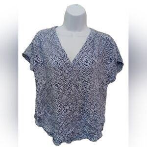 GAP Women's Blue and White Blouse